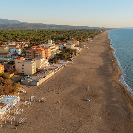 Isola * Marina di Castagneto Carducci